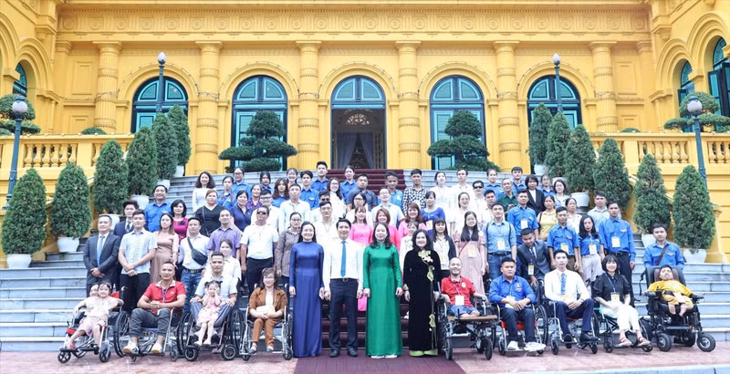 Vice President Vo Thi Anh Xuan and delegates at the event (Photo: vpctn.gov.vn)