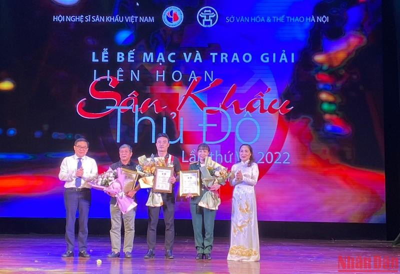 Gold medallists honoured at the festival 