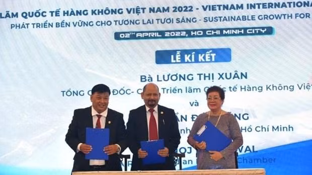Vietnam Aviation Expo JSC and GK Wintron Co., Ltd to jointly organise Vietnam International Aviation Expo 2022 from September 15-17 (Photo: VGP) 