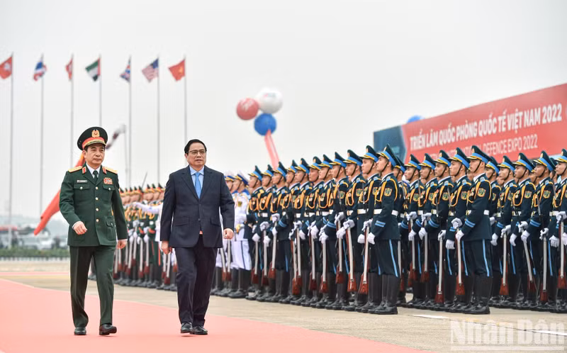 Prime Minister Pham Minh Chinh attends the opening ceremony of Vietnam Defence 2022.