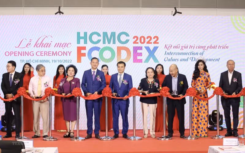 At opening ceremony of the event. (Photo: VNA)