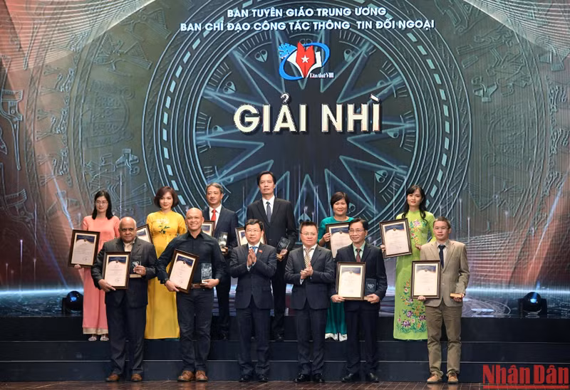 Second-prize winners awarded at the ceremony.