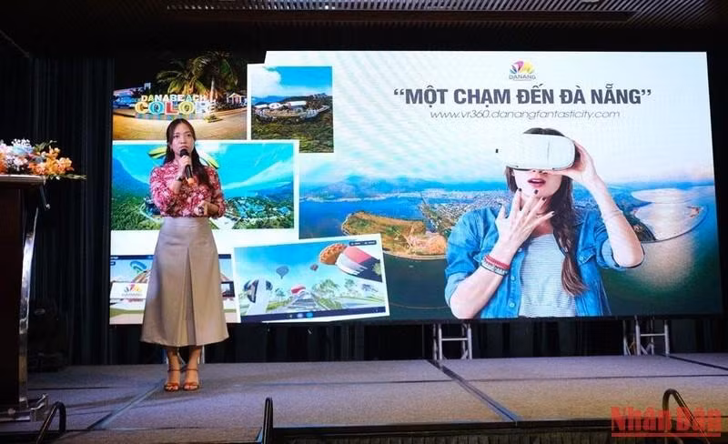 At the event (Photo: NDO)