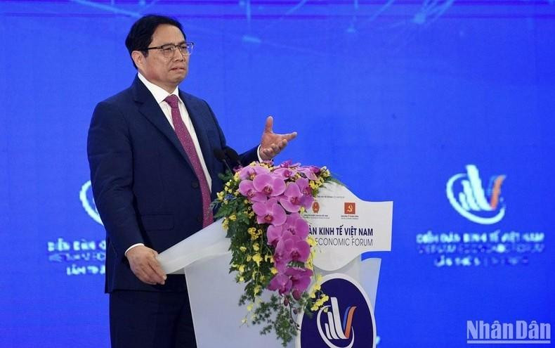 Prime Minister Pham Minh Chinh addresses the forum. (Photo: NDO/Tran Hai)