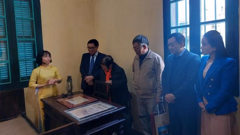 Display commemorates National Resistance Day