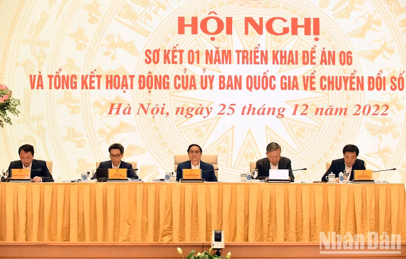 At the meeting (Photo: NDO/Tran Hai)