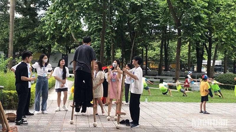 Tourists visit the Vietnam Museum of Ethnology.