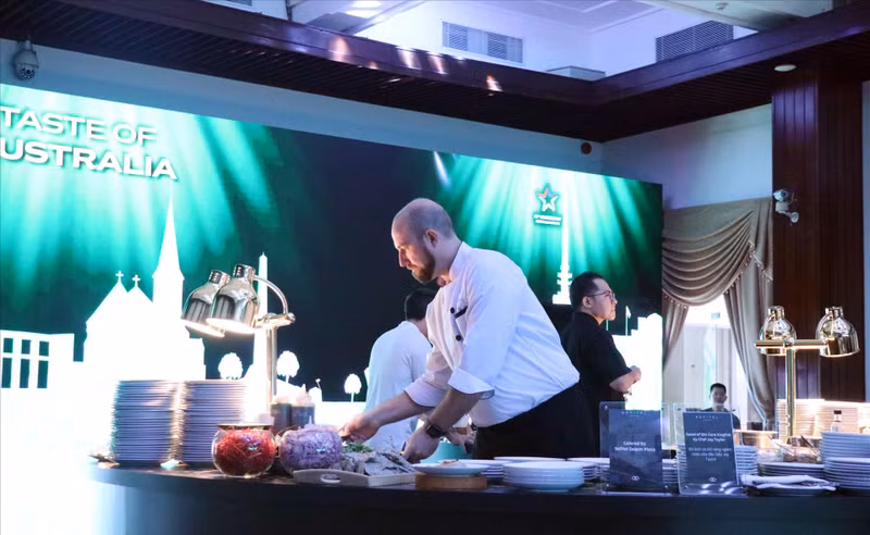 Australian chefs prepare traditional Australian dishes.