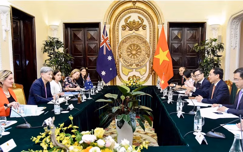 The exchange of delegations between Vietnam and Australia. (Photo: the Ministry of Foreign Affairs)