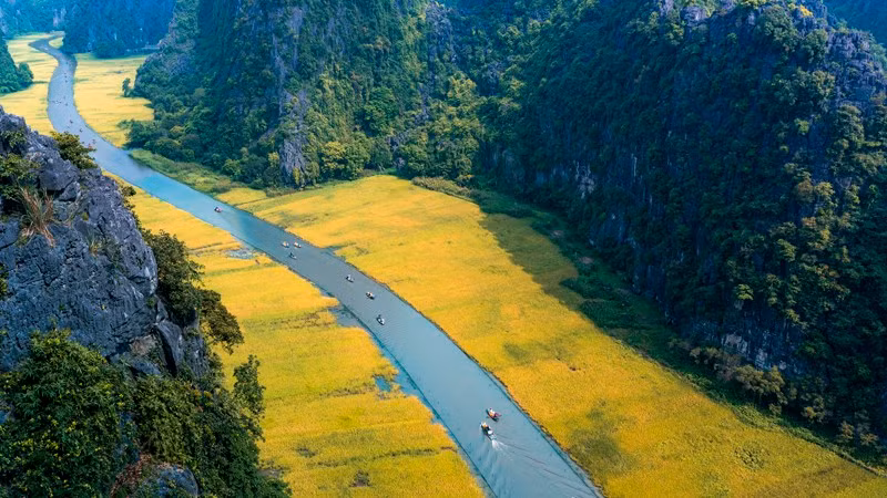 The Tam Coc tourism site in Ninh Binh province (Photo: The Ninh Binh Provincial Department of Tourism)