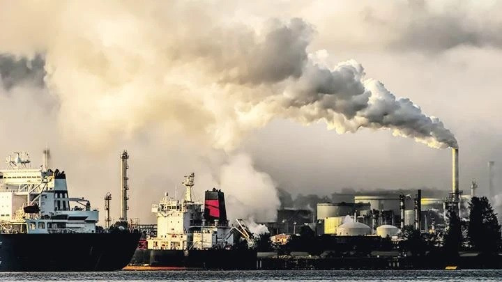 Countries need to make more efforts to reduce emissions. (Photo: REUTERS)