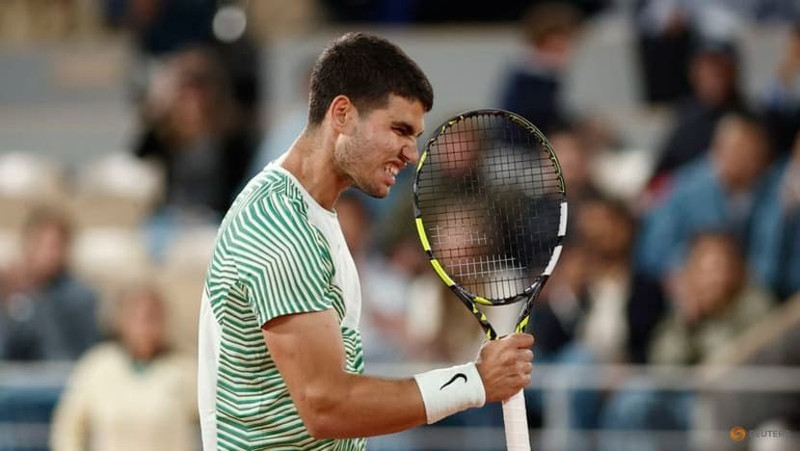 Tennis - French Open - Roland Garros, Paris, France - June 2, 2023 Spain's Carlos Alcaraz celebrates winning his third round match against Canada's Denis Shapovalov. (Photo: Reuters)