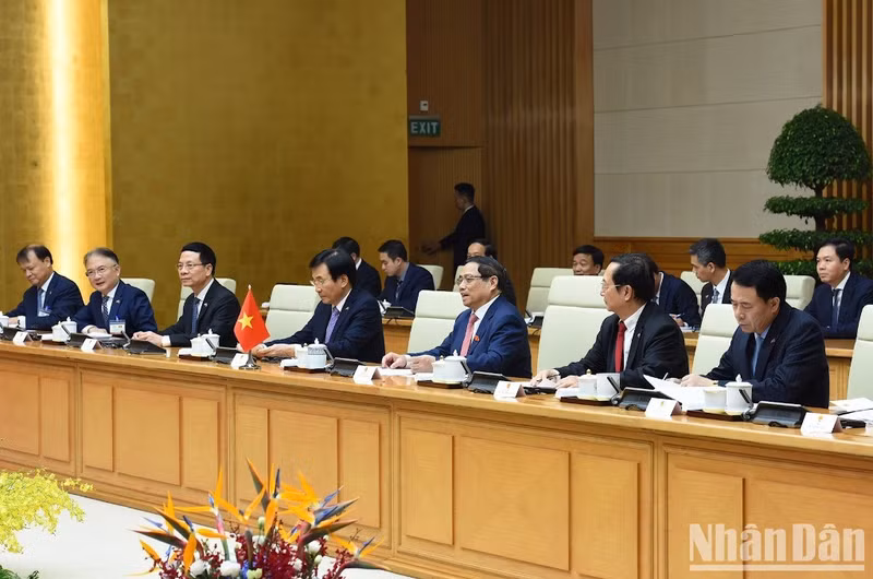 [In Pictures] PM Pham Minh Chinh chairs welcome ceremony for Dutch PM Mark Rutte ảnh 11