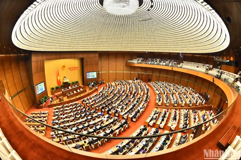 An overview of the NA's fifth plenary session (Photo: NDO)