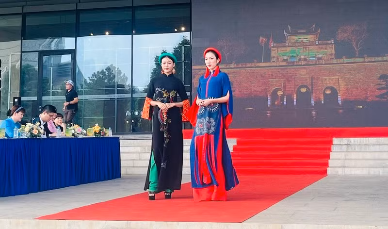 Several Ao dai designs will be showcased at the festival.