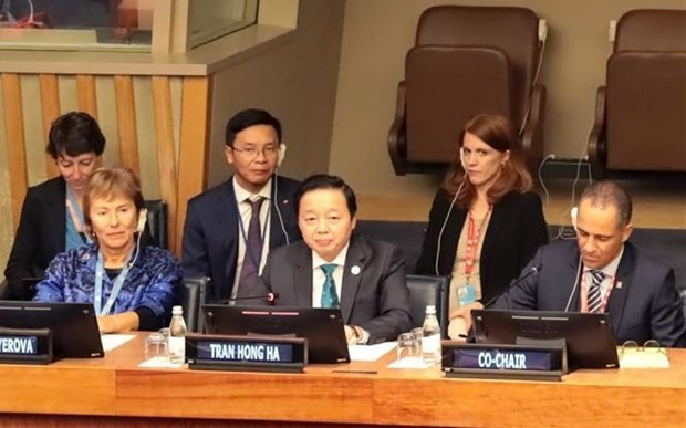 Deputy Prime Minister Tran Hong Ha speaks at the event (Photo: VNA)