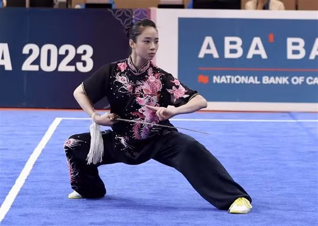 Wushu athlete Duong Thuy Vi at the ongoing SEA Games 32 in Cambodia. (Photo: VNA)
