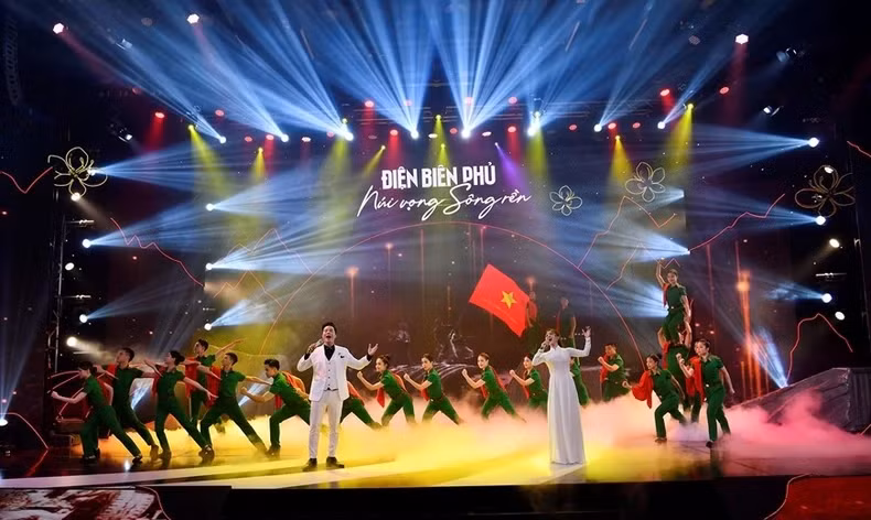 The programme was staged in an elaborate and unique manner.