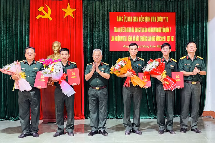 The military medical workers receive the deployment decision on March 31. 