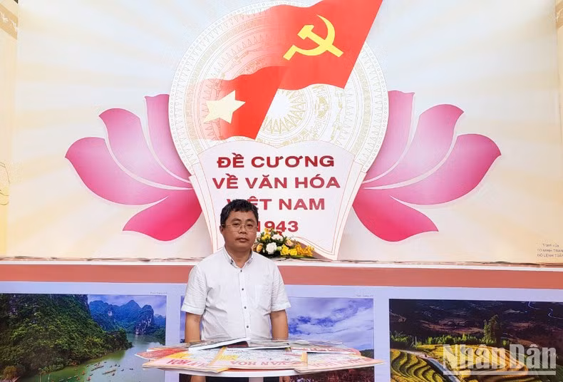 Phan Thanh Nam, Deputy Editor-in-Chief of Van Hoa (Culture) Newspaper, Chairman of the Union of Journalists of the Ministry of Culture, Sports and Tourism said that this year's booth of units focuses on the 80-year Outline of Vietnamese Culture, aiming to reflect cultural activities boldly, especially after the National Cultural Conference in 2021, and the Culture Workshop 2022.