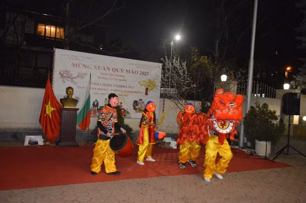 A similar celebration has also been held by the Vietnamese Embassy in Bulgaria. 