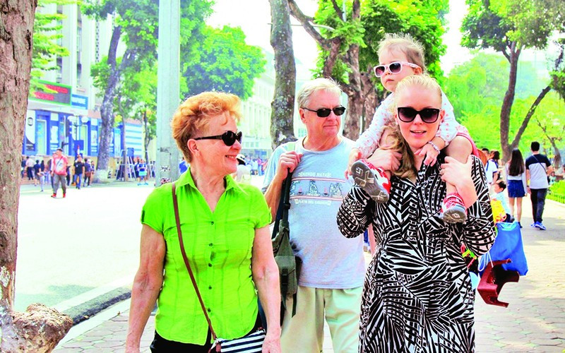 International visitors visiting Hanoi - the destination honoured as Asia's Leading City Break Destination at the World Travel Awards (WTA) 2022. (Photo: Ho Ha)
