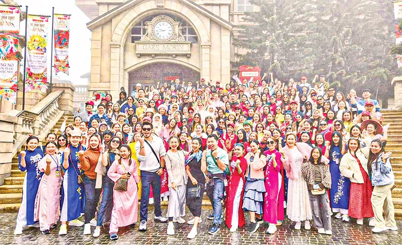 Ba Na Hills is always a new and attractive destination for MICE tourists.