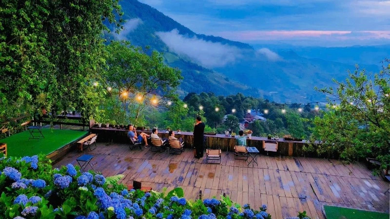A breathtaking view that travelers shouldn't miss when exploring Sin Suoi Ho Village