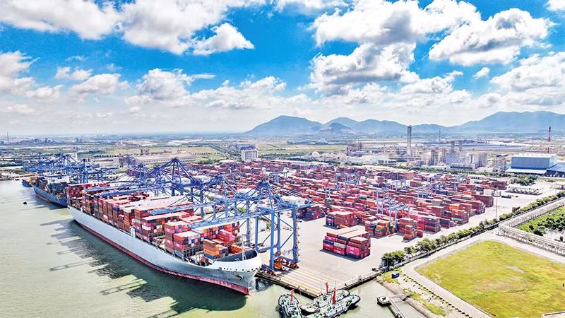 Striving for double-digit economic growth