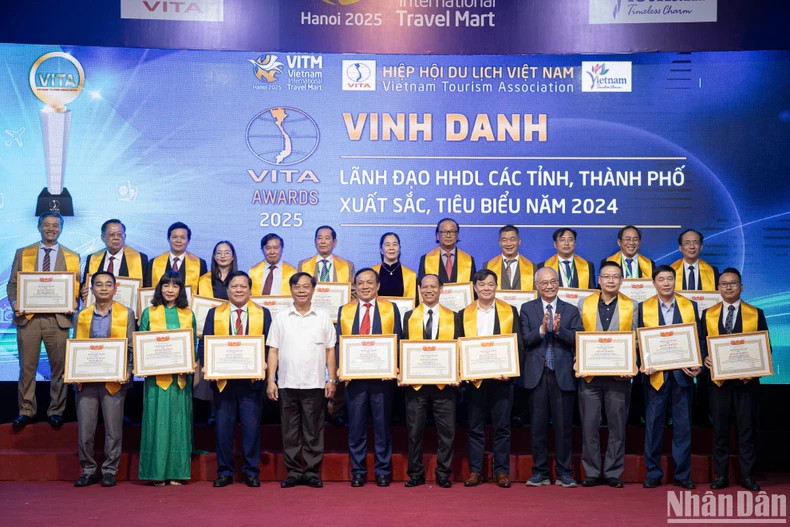 Businesses honoured at VITA Awards 2025. (Photo: NDO)