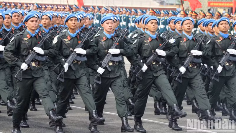 Male Peacekeeping officers