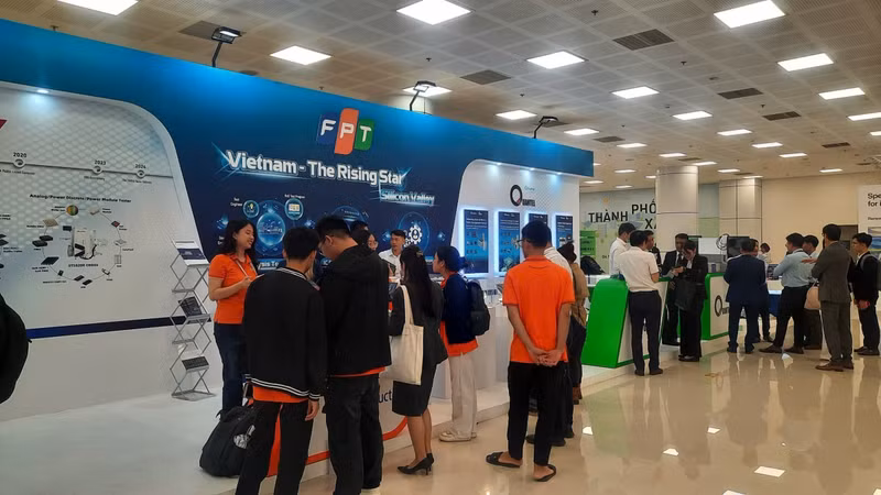 FPT Corporation's booth at the SEMIExpo Viet Nam 2024 (Illustrative image/Photo: Quynh Anh)