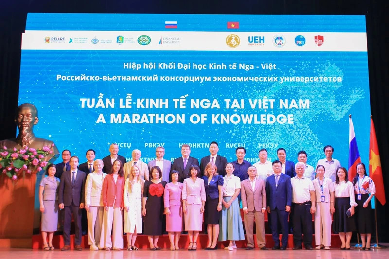 Opening ceremony of Russia Economic Week in Ha Noi. (Photo: Russian Centre for Science and Culture in Ha Noi)