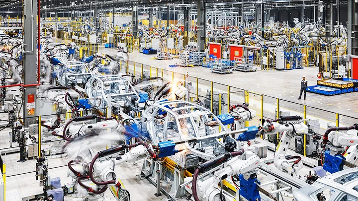 Car assembly line at VinFast factory (Hai Phong).