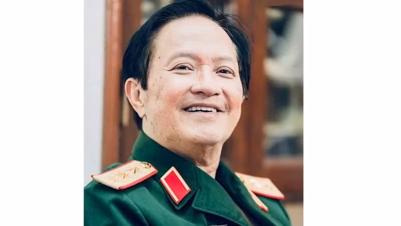 Senior Lieutenant General, Academician, Hero of the People’s Armed Forces Nguyen Huy Hieu, former Party Central Committee member, former Deputy Minister of National Defence.