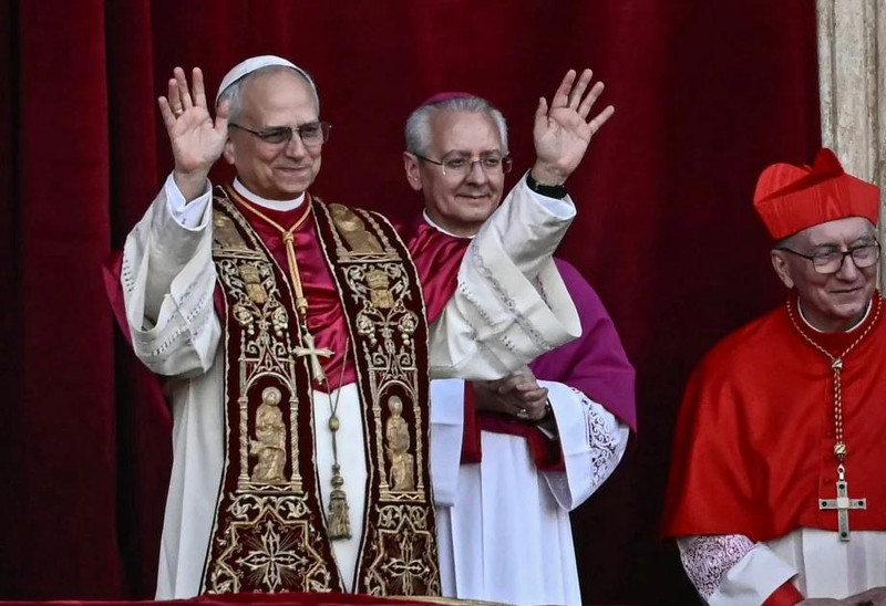 Pope Leo XIV from the balcony of St. Peter's Basilica on May 8. (Photo: AFP/VNA)