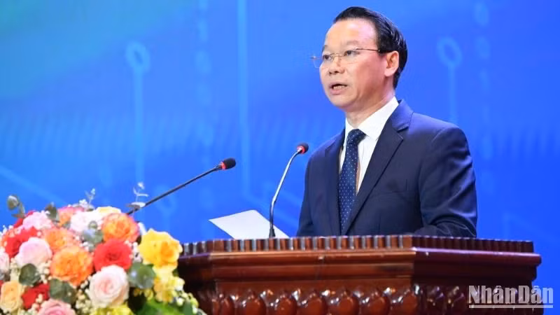 Minister of Agriculture and Environment Do Duc Duy