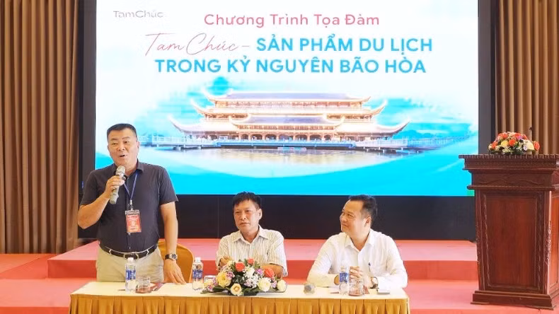 The seminar received valuable proposals from travel business representatives.