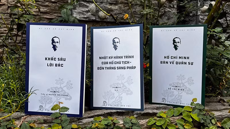 New titles in the Ho Chi Minh Heritage Collection. (Photo: Tre Publishing House)