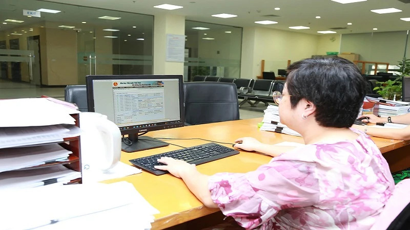Proactive efforts to support automated personal income tax refunds