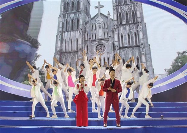 An art performance at the event (Photo: VNA)
