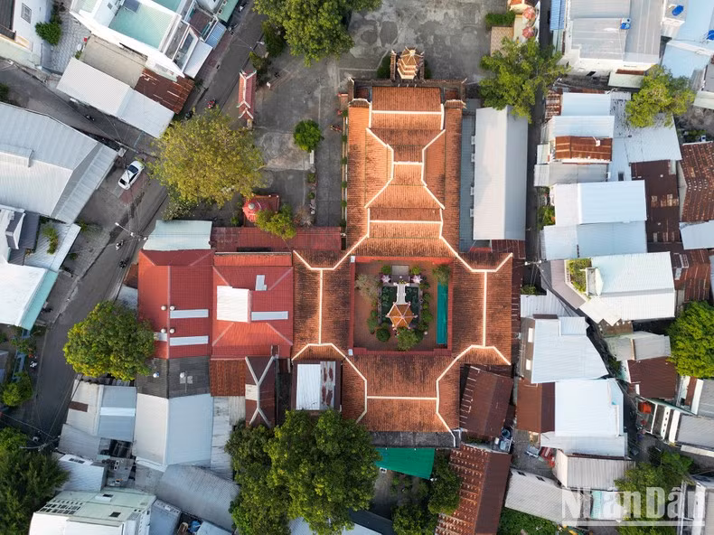 Tam Bao Pagoda is an ancient temple in Rach Gia City, Kien Giang province.