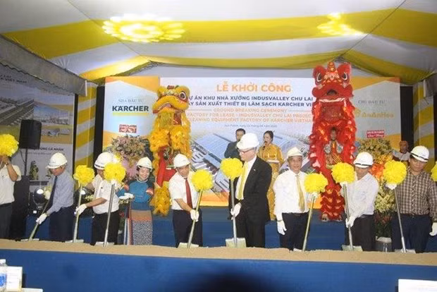 At the groundbreaking ceremony (Photo: VNA)
