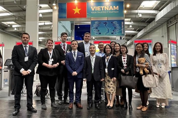At the Vietnamese stall (Photo: VNA)