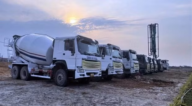 At the groundbreaking ceremony (Photo: VNA)