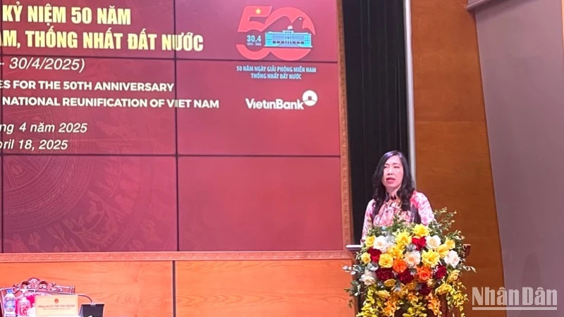 Deputy Minister of Foreign Affairs Le Thi Thu Hang provided information at the press conference.