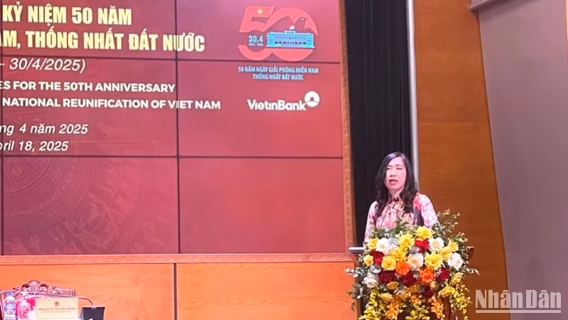 Deputy Minister of Foreign Affairs Le Thi Thu Hang provided information at the press conference.