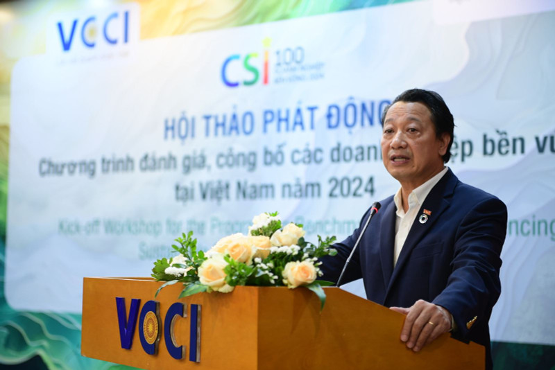 Nguyen Quang Vinh, VCCI Vice Executive Chairman and VBCSD Chairman, who is also Deputy Head of the Programme Steering Committee