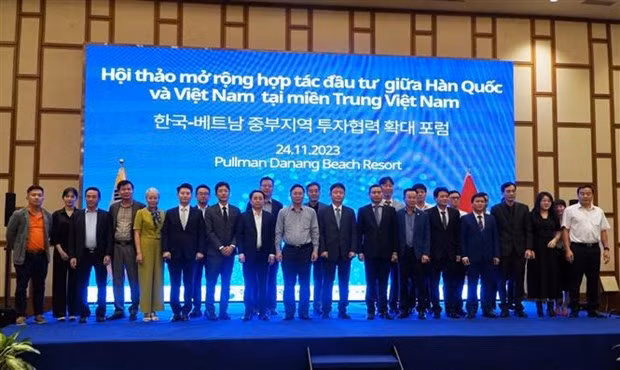 At the confernce on the expansion of investment between the RoK and central localities of Vietnam. (Photo: VNA)