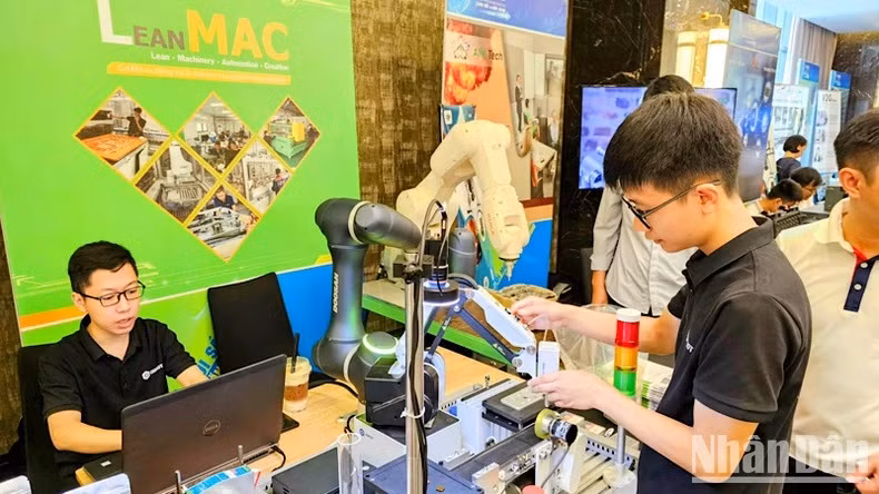 Visitors at Techfest Hai Phong 2023